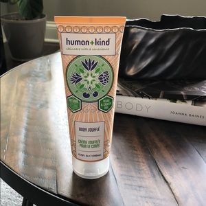 Human + Kind body soufflé - New